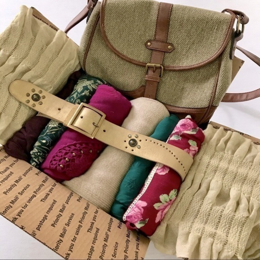 Bundle (9 item) Green‎ Pink Floral Style Box